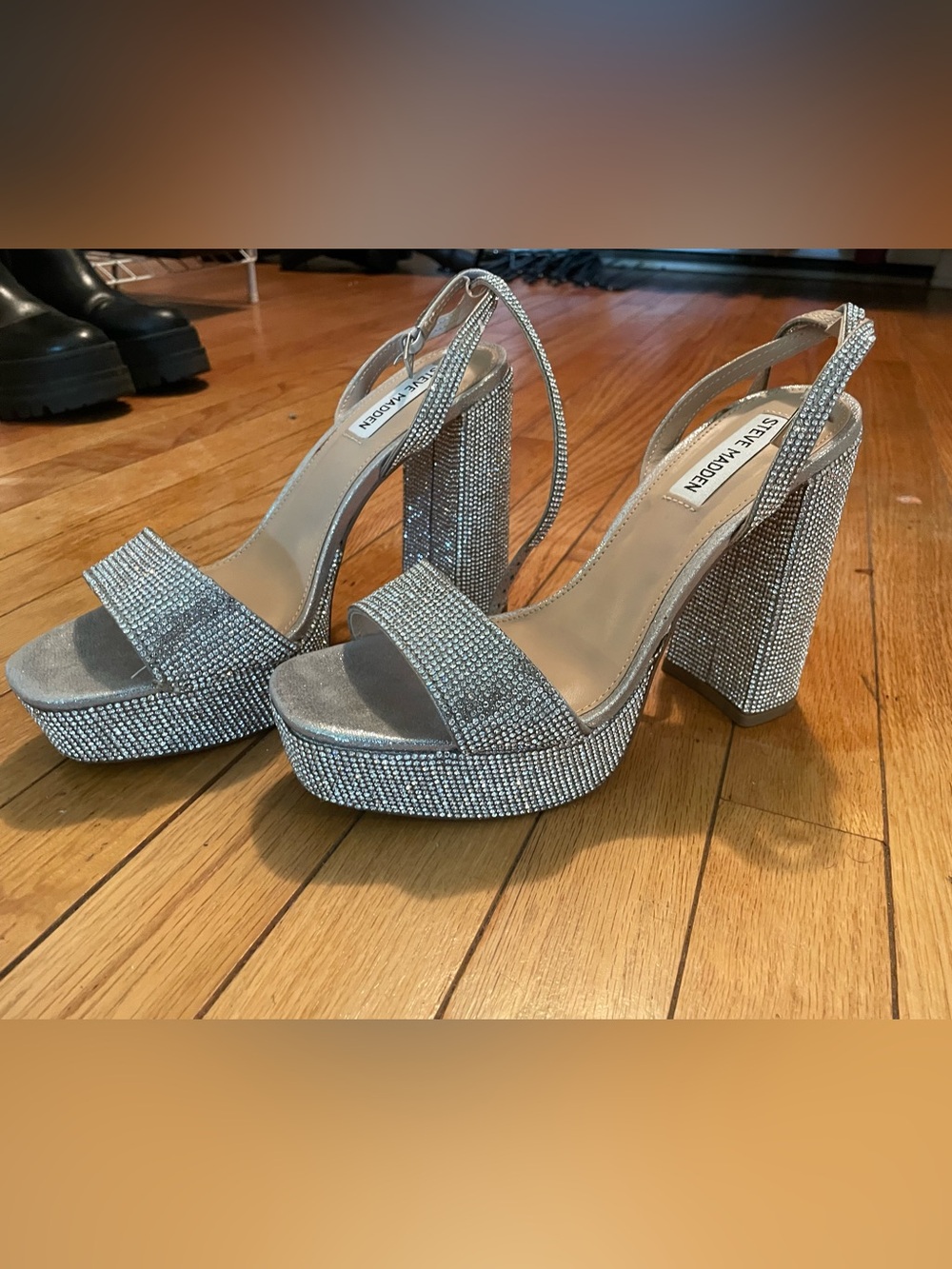 Sz 8 - Steve Madden “Lessa” Silver Rhinestone Platform Block Heel